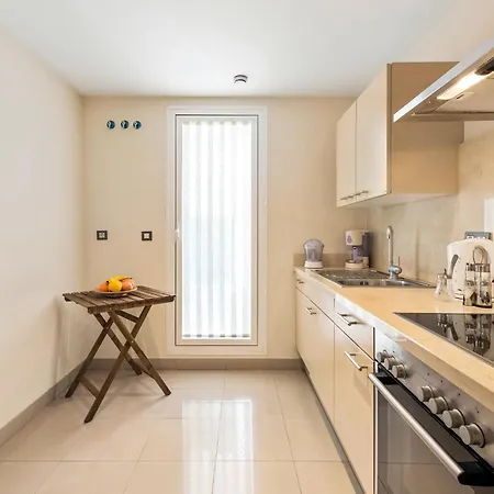 3 Bedroom Beautiful In *